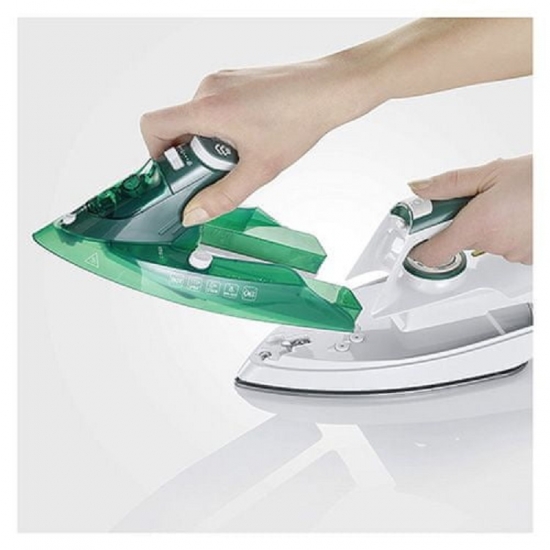 Severin BA3261 gözölős vasaló, 2400W