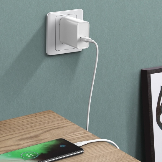 Baseus CATSW-G02 USB/USB-C adat- és töltőkábel, VOOC Quick Charge 3.0 gyorstöltés, 5A, 2m, feh