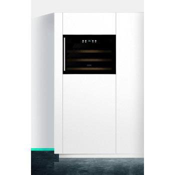 CASO WineSafe 18EB  beépíthető borhűtő 