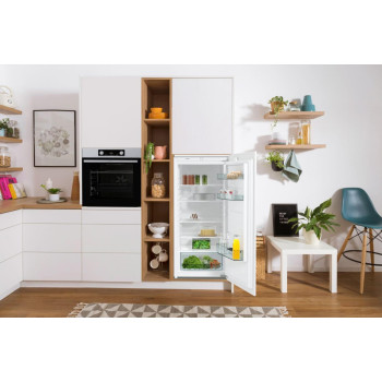 Gorenje RI4122EE1 beépíthető hűtőszekrény 199 liter 54 x 54.5 x 122.5cm, csúszó zsanérral