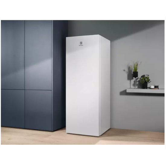 Electrolux LRB1DE33W szabadonálló hűtőszekrény 59.5 cm x 155 cm x 66.7 cm OptiSpace, Action Cool, 38 dB(A), fehér 