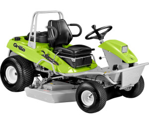 Fű és bozótvágó traktorok