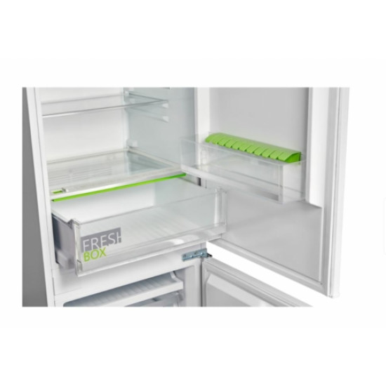 Evido Igloo 332W RFB332W.2 alulfagyasztós kombinált beépíthető hűtőszekrény, No Frost,182/59L, 177cm magas 