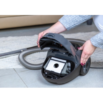 MPM MOD-52 vászon porzsákos porszívó 850W, EPA szűrő, fém teleszkópos toldócsővel, szürke szín 