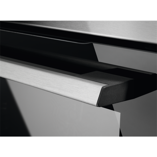 Electrolux COE7P31X SenseCook beépíthető sütő