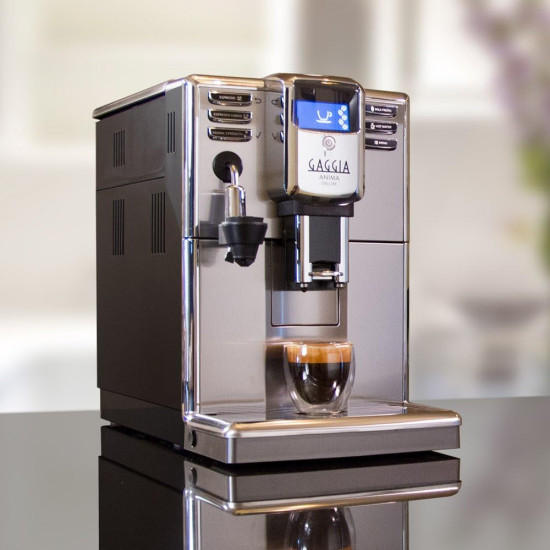 Gaggia Anima Deluxe automata kávé és eszpresszógép, amely automatikus habosítót tartalmaz lattékhoz, cappuccinókhoz programozható opciókkal