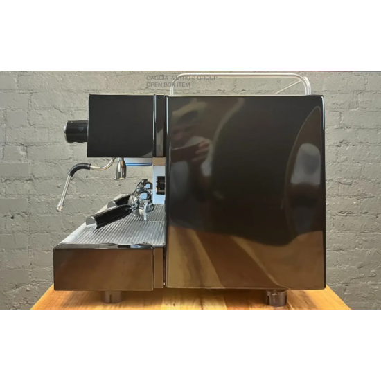 Gaggia LA Vetro 2 karos professzionális kávéfőző, fekete, automatikus fejtisztítási programmal, megvilágított munkaterülettel