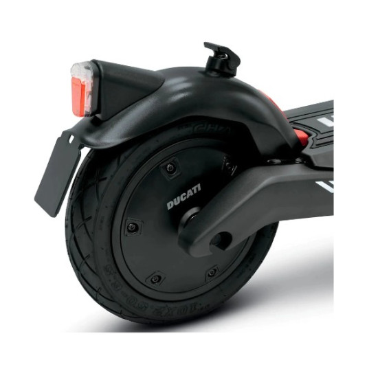 Ducati PRO-III R (DU-MO-220016) elektromos roller