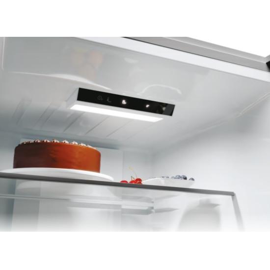 Candy ECN2CQTEX206 No Frost alulfagyasztós kombinált hűtőszekrény, 289/120L, 59.5x66.7x205 cm 