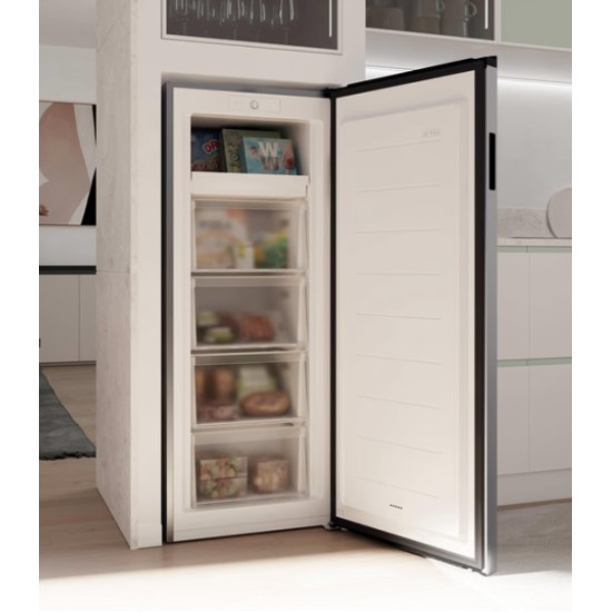 Candy CNUQ2L513EX fagyasztószekrény, 169L, 54.5x57x138 cm, inox szín 