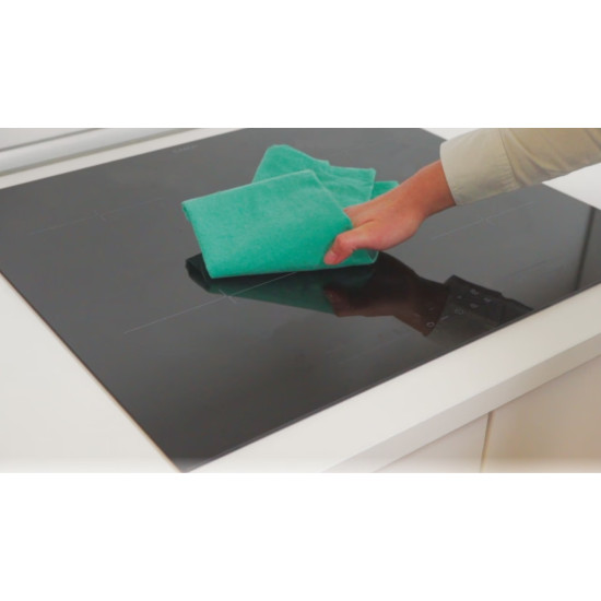 Candy CI642CA beépíthető indukciós kerámialap, fekete szín, 59x52x6.2 cm