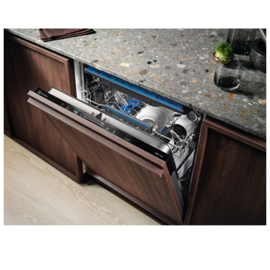 Electrolux EES48401L teljesen beépíthető mosogatógép, 3 kosár, 14 teríték, automatikus ajtónyitás, 59.6x55x81.8 cm 