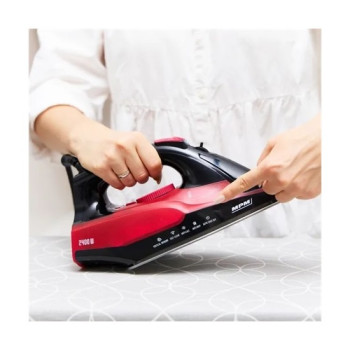 MPM MPM-MZE-27 gőzölős vasaló, 2400W, piros/fekete szín 