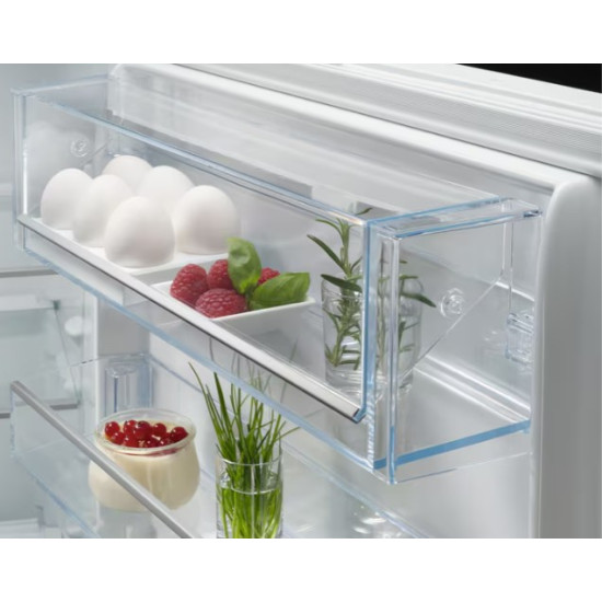 AEG NSF5O121ES beépíthető egyajtós hűtőszekrény fagyasztóval, 174/14L, 54.8x54.9x121.8 cm