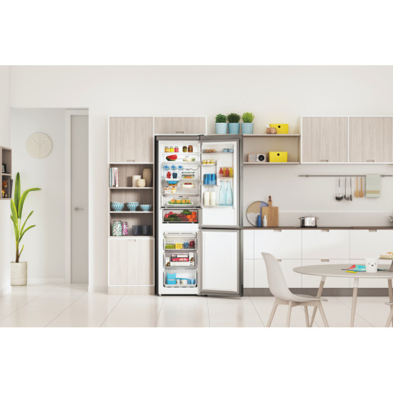 Indesit INFC9 TO32X Total No Frost alulfagyasztós kombinált hűtőszekrény, 263/104L, 59.6x67.8x202.7 cm, inox szín 
