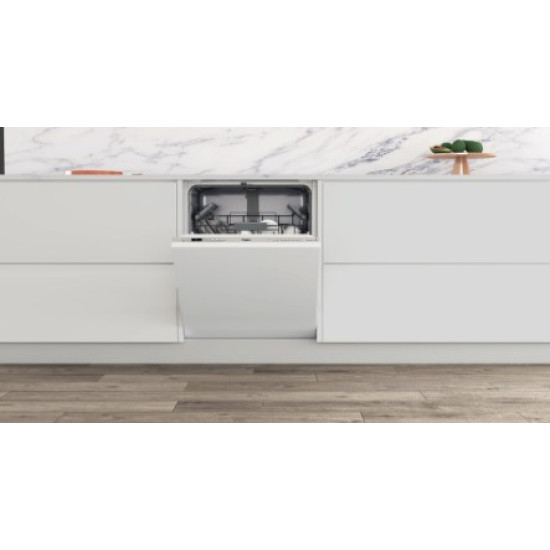 Whirlpool WI 7020 P teljesen beépíthető mosogatógép,14 terítékes,59.8x55.5x82cm,ezüst szín