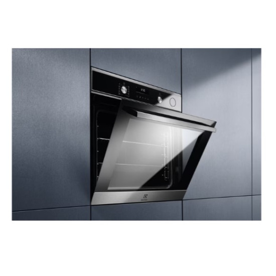 Electrolux EOC6H76X beépíthető hőlégkeveréses sütő, 72L, 59.6x56.9x59.4 cm, inox 