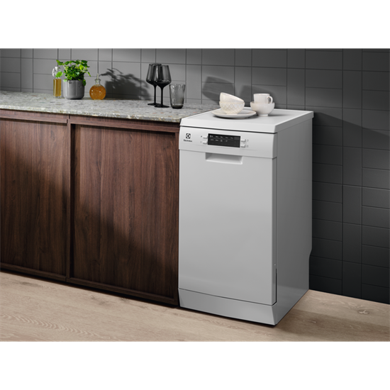 Electrolux ESG42310SW keskeny mosogatógép,9 terítékes,44.5x61.5x85cm