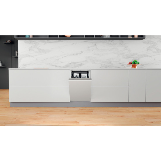 Whirlpool WSIO 3O34 PFE X teljesen beépíthető keskeny mosogatógép,10 teríték,inox,44.8x55.5x82cm