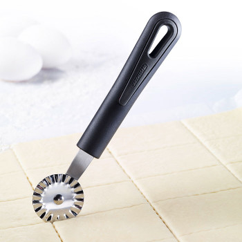 Westmark 1332 tészta vágó