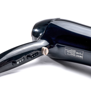 TOO HD-104BG hajszárító, fekete/arany szín, 2200W, ionizáló funkció