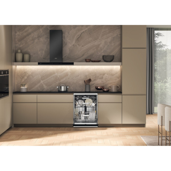 Whirlpool W7F HS51 mosogatógép, 15 teríték, 3 kosár, automatikus ajtónyitás, 60x59x85 cm