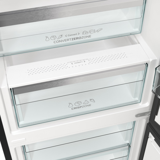 Gorenje NRB620C61BX4WFE Total No Frost alulfagyasztós kombinált hűtőszekrény, Wifi, 283/130L, inverter kompresszor,59.5x65.8x203 cm, fekete inox szín