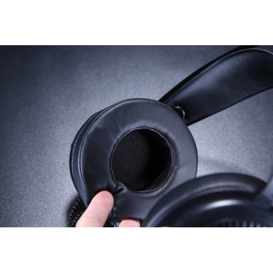 Dareu EH416S RGB gamer fejhallgató, fekete