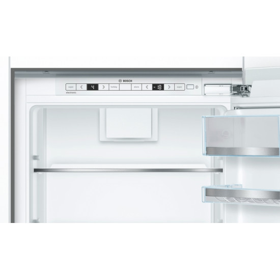 Bosch KIS87ADD0 beépíthető, alulfagyasztós kombinált hűtő 2 önálló hűtőkörrel , 177.2 x 55.8 cm
