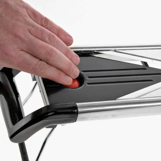 Westmark 11302260 szeletelő 5 különböző 'V'-alakú pengével