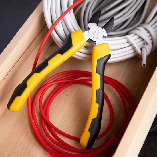 Deli Tools EDL2207 oldalvágó 7"