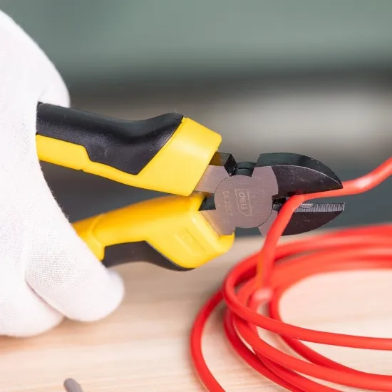 Deli Tools EDL2207 oldalvágó 7"