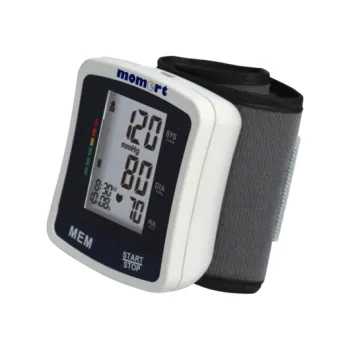 Momert 3102 csuklós vérnyomásmérő