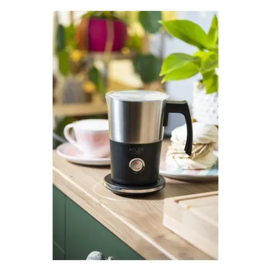 Adler AD4497 tejhabosító habosítás és melegítés funkció 600 W / 1000 W fekete / inox 