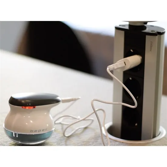 Beper 50.245 textilborotva, USB-ről tölthető 