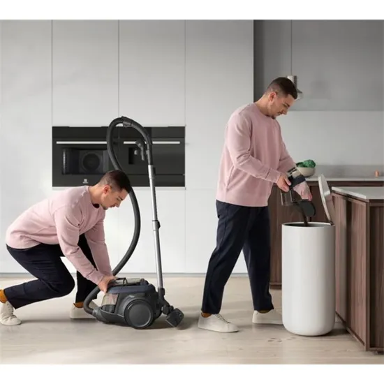 Electrolux EL61C3DB porzsák nélküli porszívó, 650W, sötét csillámos szín