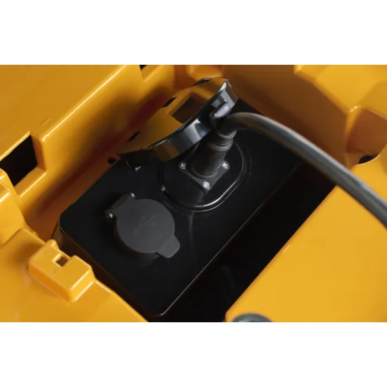 Stiga TORNADO 398e akkumulátoros oldalkidobós fűnyíró traktor,oldalsó kidobás funkcióval