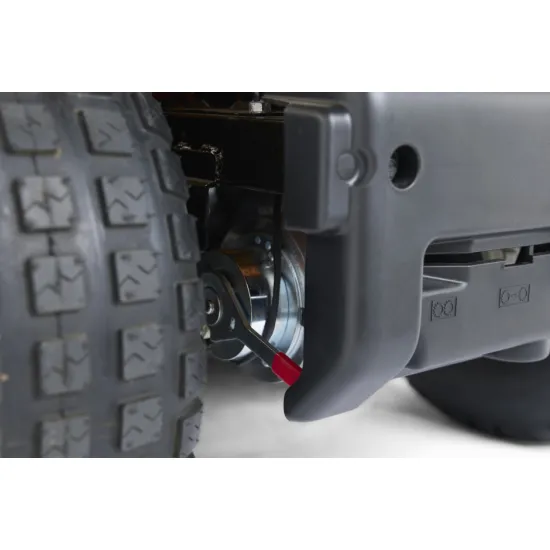 Stiga TORNADO 598e akkumulátoros oldalkidobós fűnyíró traktor 