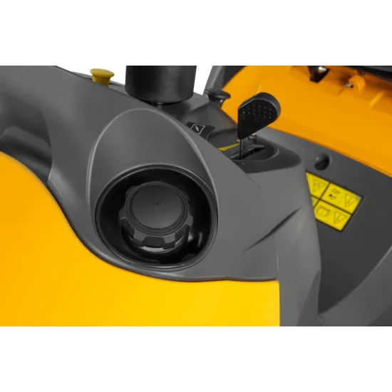 Stiga ESTATE 9102 W fűgyűjtős fűnyíró traktor,7000m2, 102cm vágófelülettel, hidrosztatikus váltással,Honda motorral