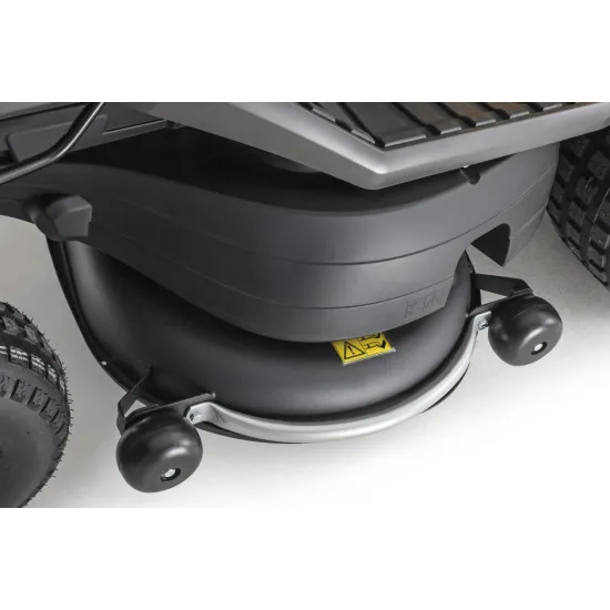 Stiga TORNADO 7108 W oldalkidobós fűnyíró traktor hidrosztatikus váltóval 