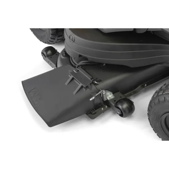 Stiga TORNADO 9121 W oldalkidobós fűnyíró traktor hidrosztatikus váltóval