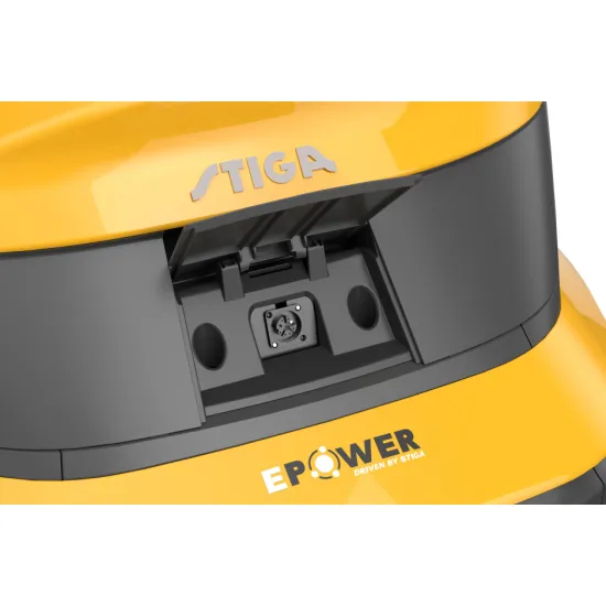 Stiga GYRO 700e helyben forduló akkumulátoros fűnyíró traktor,oldalsó kidobás