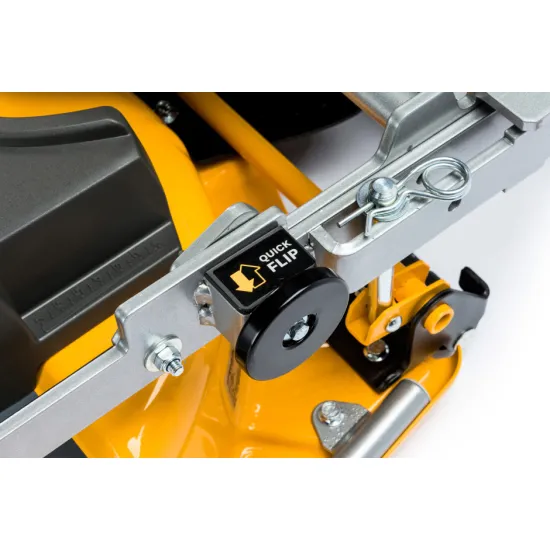 Stiga PARK 300 M frontkaszás fűnyíró traktor (Vágóasztal nélkül), 2500m2, 85cm vágófelülettel,hidrosztatikus váltóval