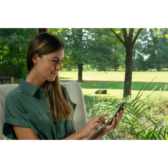 Stiga A 5000 robotfűnyíró emelés, akadály, eső, lopás, értesítés jelzővel 