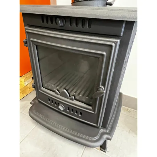 Warnex P10 fekete öntvény kandalló 