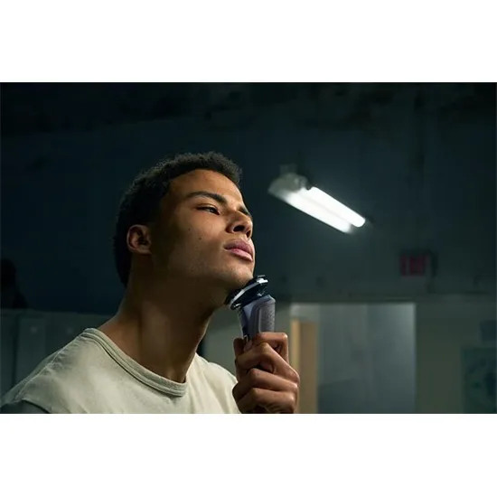 Philips S5885/10 Series 5000 körkéses borotva SkinIQ technológia, nedves/száraz használat