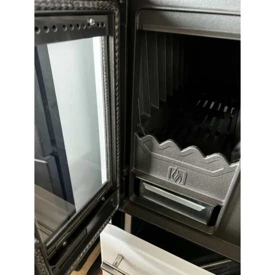 Warnex Plamen 850 Glas sparhelt, fedlapja, ajtaja, tűztere öntöttvas 8kW