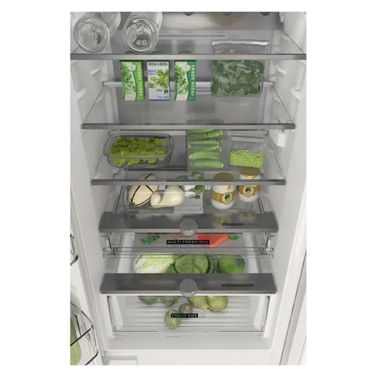 Whirlpool WHC20 T352 Total No Frost beépíthető alulfagyasztós kombinált hűtőszekrény, 212/68L, 54x54.5x193.5 cm 