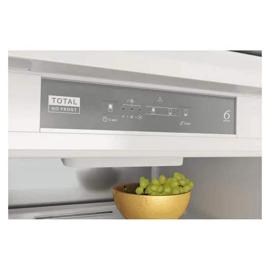 Whirlpool WHC20 T352 Total No Frost beépíthető alulfagyasztós kombinált hűtőszekrény, 212/68L, 54x54.5x193.5 cm 