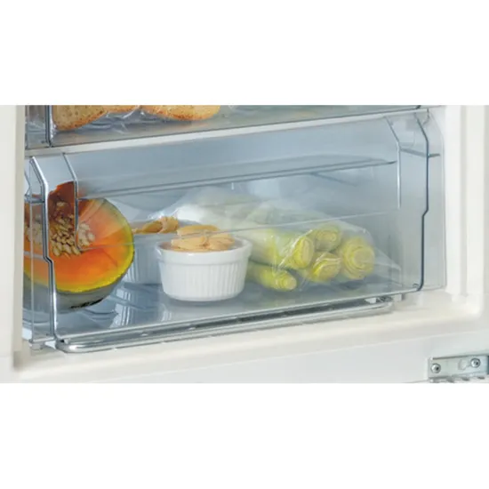 Whirlpool AFB 8281 pult alá beépíthető fagyasztószekrény, 91L